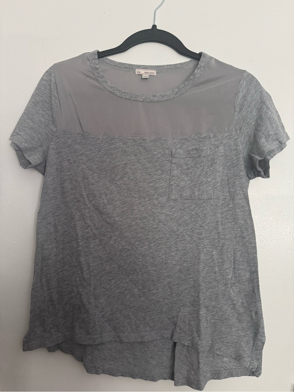 GAP Gray Sheer Yoke Short Sleeve Tee